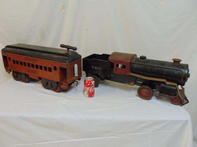 2 ride on toy trains, Pullman Keystone 6800 & Erie: 2 ride on toy trains, Pullman Keystone 6800 & Erie locomotive 1501, original paint, some dents, scratches, light rust, condition consistent with age and normal use, Pullman is 25", Locomotive is 27"