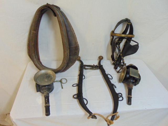 Pair coach lanterns & horse bridle & horse yoke items,: Pair coach lanterns & horse bridle & horse yoke items,