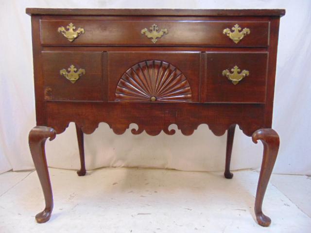 Mahogany lowboy, Chippendale style, 2 drawers, chest is: Mahogany lowboy, Chippendale style, 2 drawers, chest is 38.75" by 20.75", height is 35", some scratches