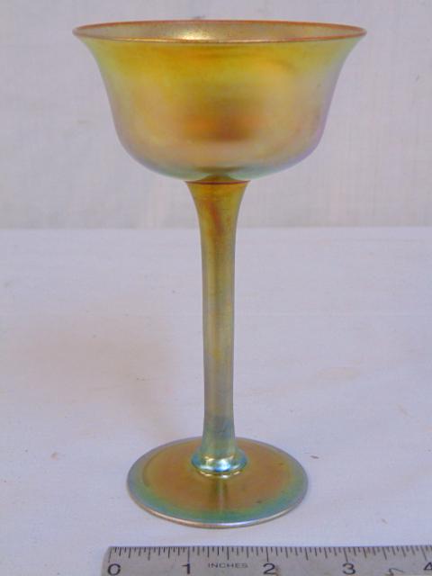 Aurene, Steuben art glass stem, excellent condition,: Aurene, Steuben art glass stem, excellent condition, height is 6.5", top diameter is 3.75"