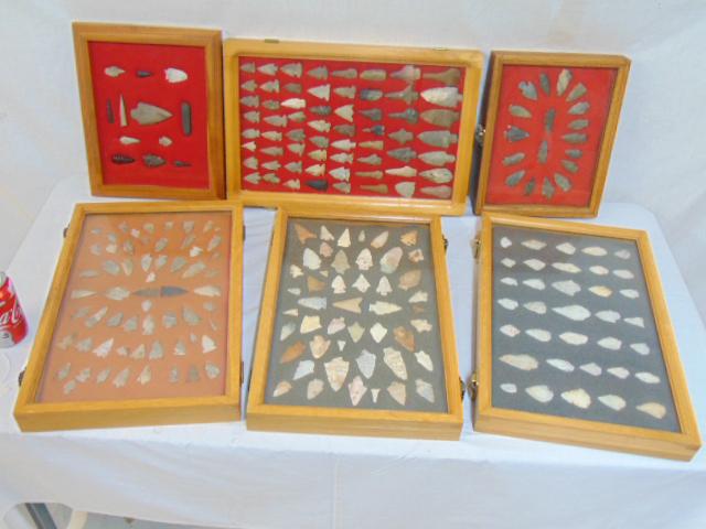 Large collection of Indian arrowheads, in 6 display: Large collection of Indian arrowheads, in 6 display cases, some cases have description, note, cases are locked, no keys.