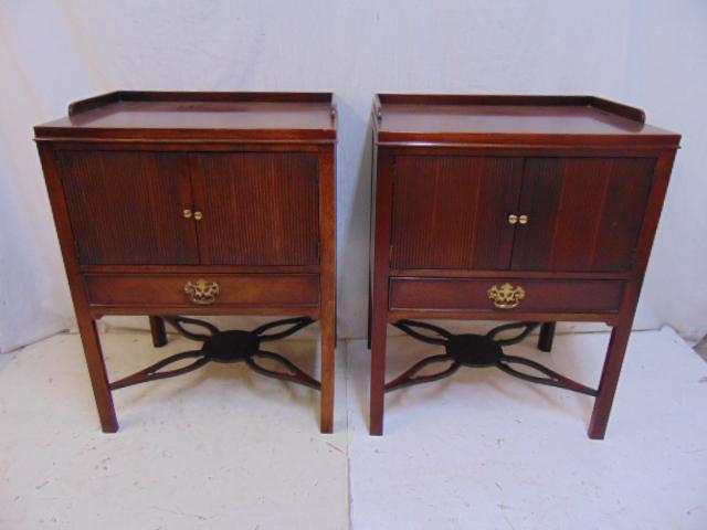 Pair Baker night stands, double door & single drawer,: Pair Baker night stands, double door & single drawer, in mahogany, ribbed doors, each stand is 22" by 16.25", height is 29.5"
