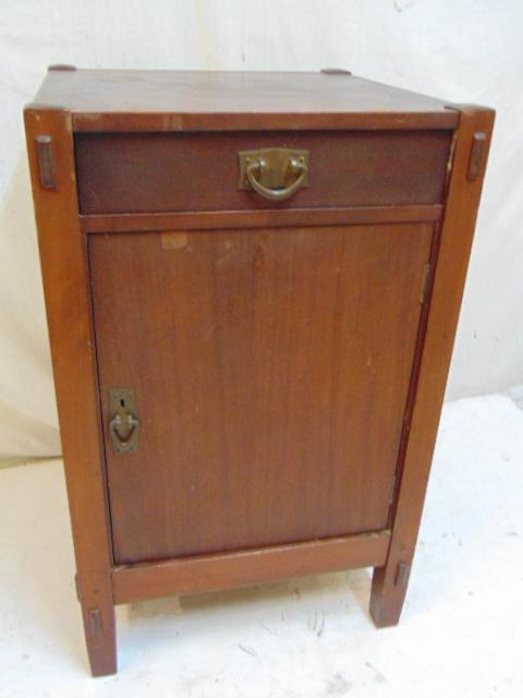 Rare signed Gustav Stickley mahogany "Safecraft": Rare signed Gustav Stickley mahogany "Safecraft" cabinet, signed, 21" by 20.75", height is 34"