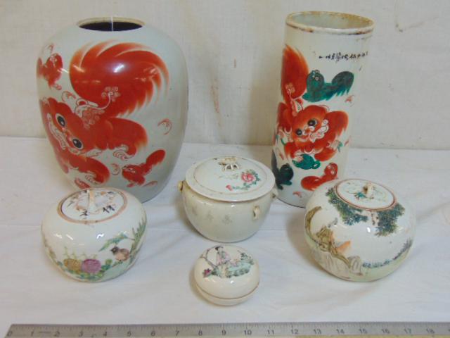 Chinese porcelain lot, brush pot, vases, includes large: Chinese porcelain lot, brush pot, vases, includes large jar decorated with foo dog & calligraphy (no lid), similar decorated brush pot, signed, small porcelain box with lid & lidded jar with hoops, li