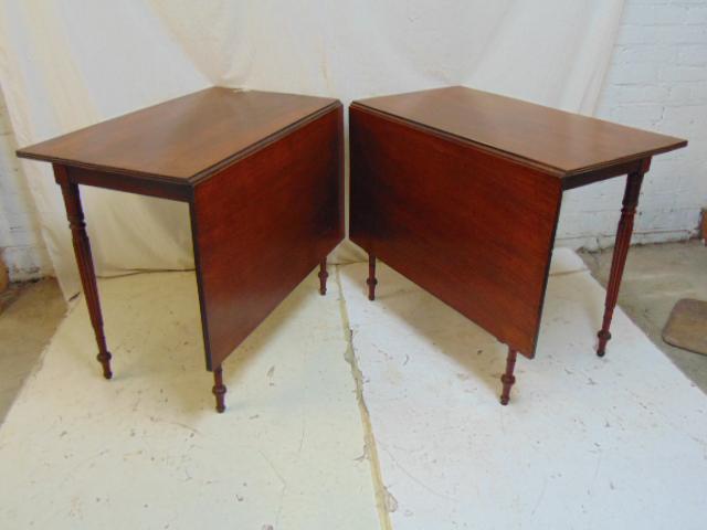 Antique two part dining room table with drop leaf: Antique two part dining room table with drop leaf sides, each section is 35.75" by 19" (leaf down), height is 29", when open table is 35.75" by 77.75", gate leg, note, only one brass "H" bracket inclu