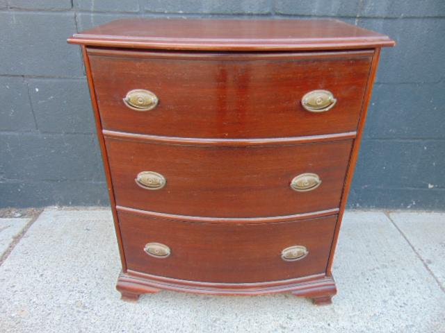 3 drawer diminutive chest, Collectors Group, handmade (1 of 4)
