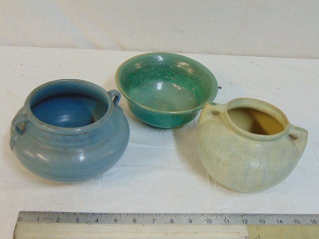 Pottery lot, Galloway Pottery bowl, & 2 unsigned bowls (1 of 6)