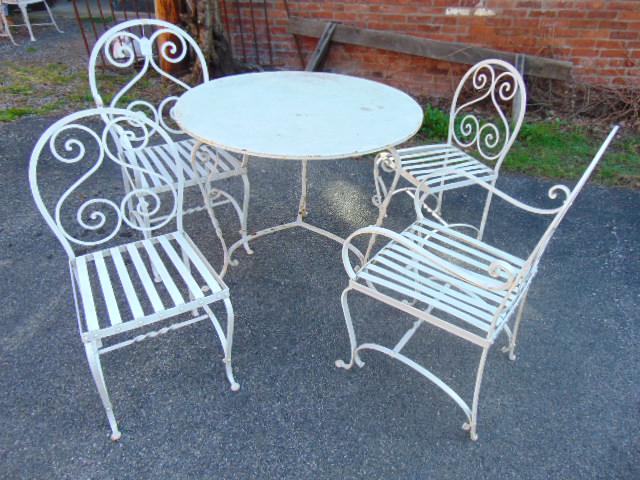 5 piece iron patio set, 4 chairs, table, wrought iron, (1 of 5)
