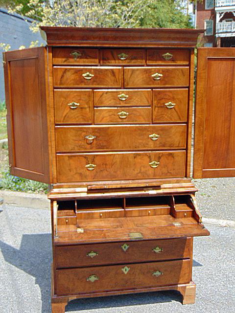 Chest on chest, butlers cabinet, fitted top section (1 of 12)