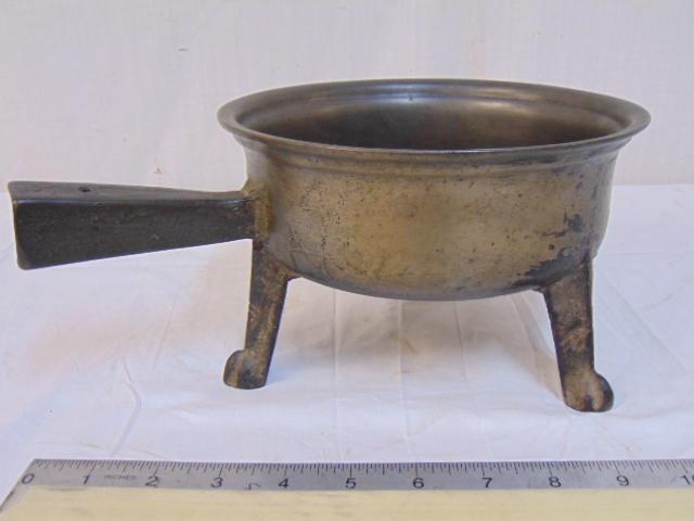 Early bronze pot, cauldron, Asian (?), with single, (1 of 10)