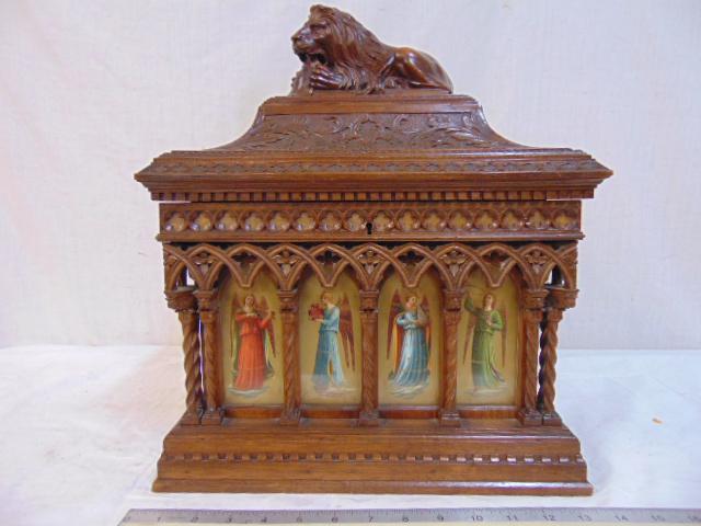 Renaissance revival humidor, zinc lined, decorated with (1 of 14)