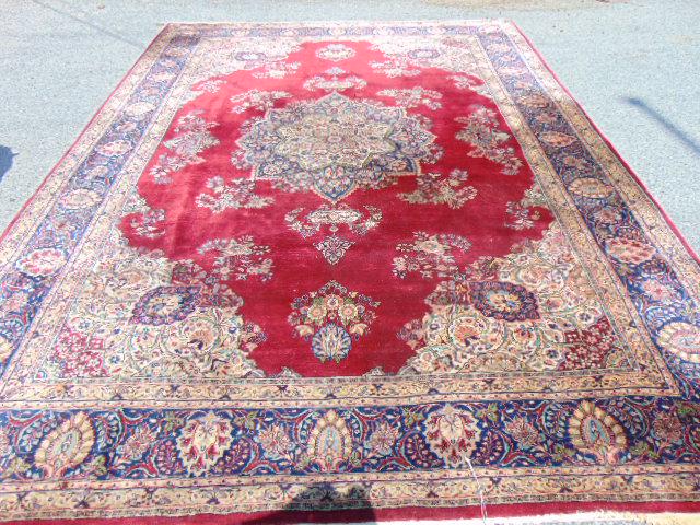 Antique Kashan Carpet, c,1930, 10' x 13'4" (1 of 8)