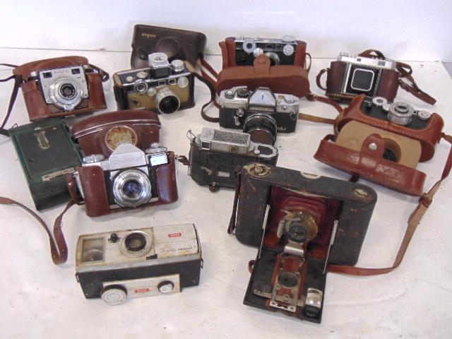 11 Old Cameras Lot , Vintage, asst Metal, slr's, Argus (1 of 7)
