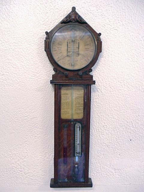 Barometer, Mercurial, Drained, Admiral Fitzroy / (1 of 5)