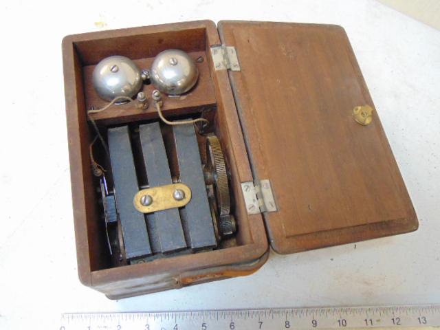 Antique phone crank generator, with 3 bar magnets, (1 of 4)