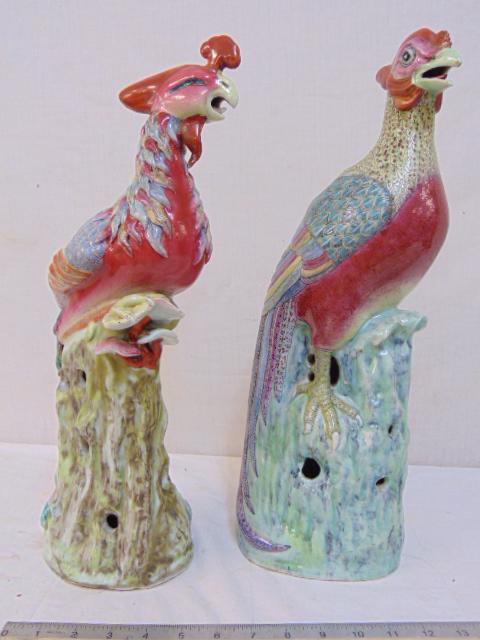 Two Chinese porcelain bird figurines, exotic bird (1 of 10)