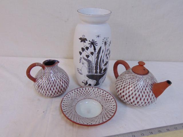 Gustavsberg Grazia vase & Danish tea set, black on (1 of 7)