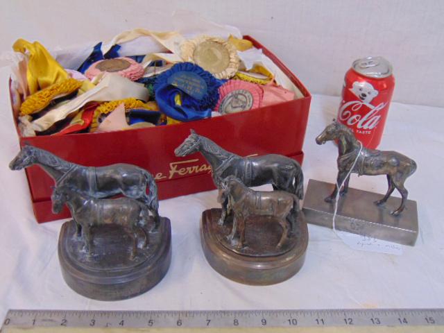 Equestrian lot, pair horse bookends, small horse statue (1 of 8)