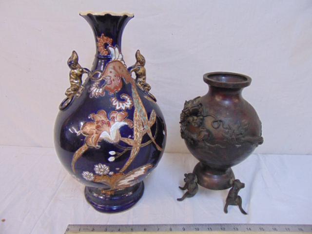 2 vases, bronze & ceramic, Asian bronze vase decorated (1 of 8)