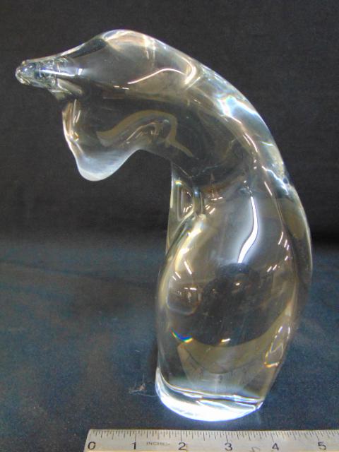 Art Glass cat by Daum, France, clear glass, cat is 8: Art Glass cat by Daum, France, clear glass, cat is 8 5/8" tall, good condition.