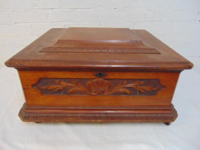 Disk player case, raised panel top, case is 19" by (1 of 5)