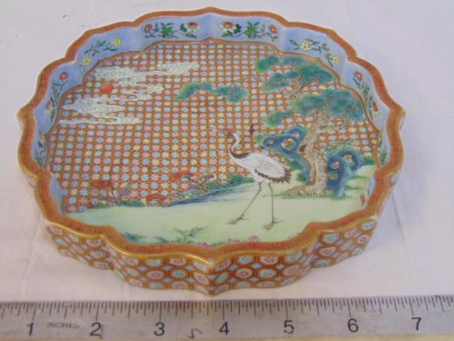 Early decorated Chinese tobacco dish, porcelain Chinese (1 of 16)