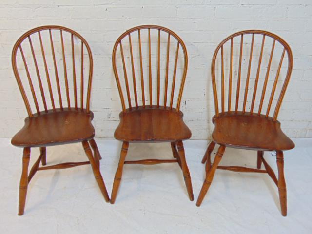 3 Conant Ball colonial revival Windsor chairs, old (1 of 6)
