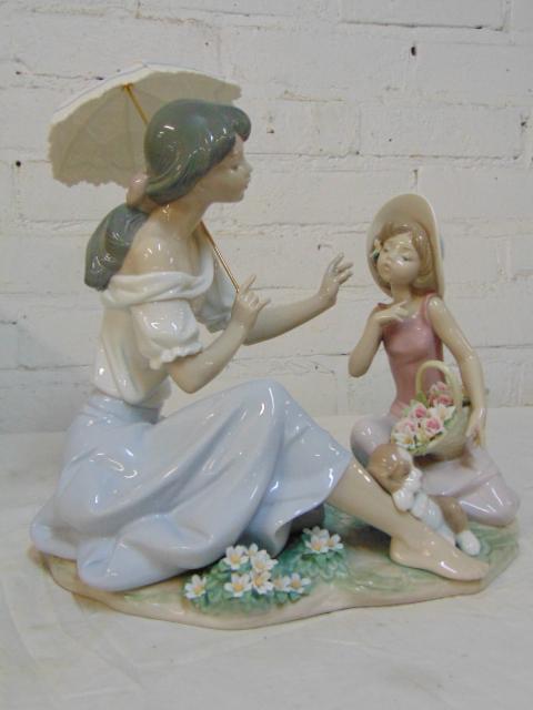 Large Lladro, "Tan Bonita Como Tu", in original box, (1 of 15)