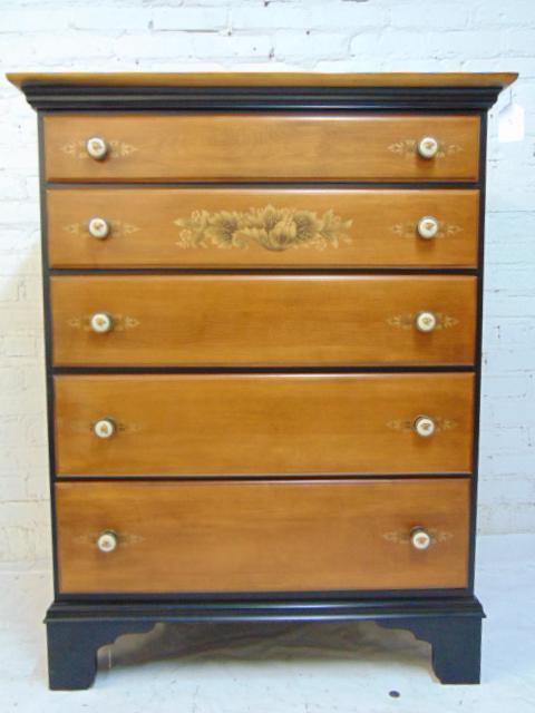 Lambert Hitchcock chest of drawers, 5 drawers, black (1 of 5)