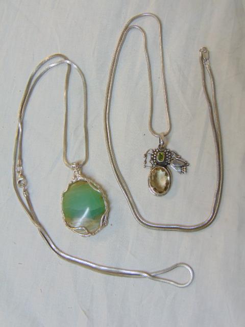 2 sterling necklaces with stone pendants, 44 gram total (1 of 4)