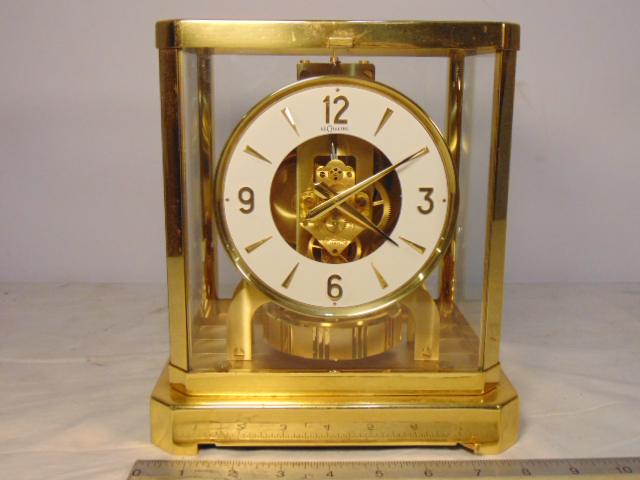 LeCoultre Atmos clock, brass & glass enclosed, case is (1 of 6)