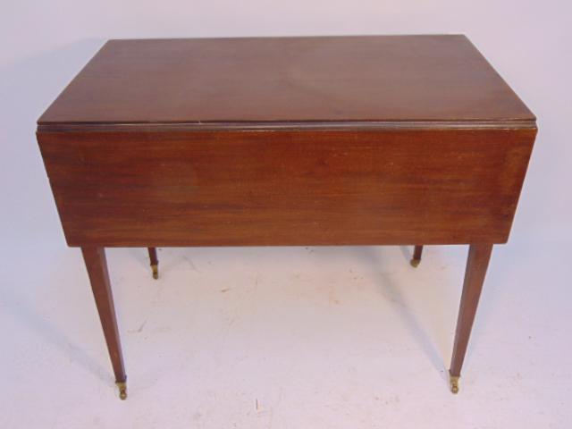 Mahogany Pembroke table with single drawer, table is (1 of 6)