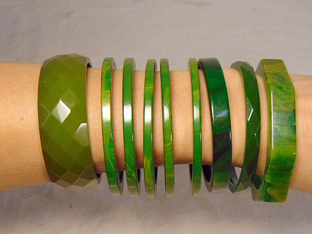 Bakelite Jewelry (9) bracelets,  tested,  Apple Green (1 of 6)