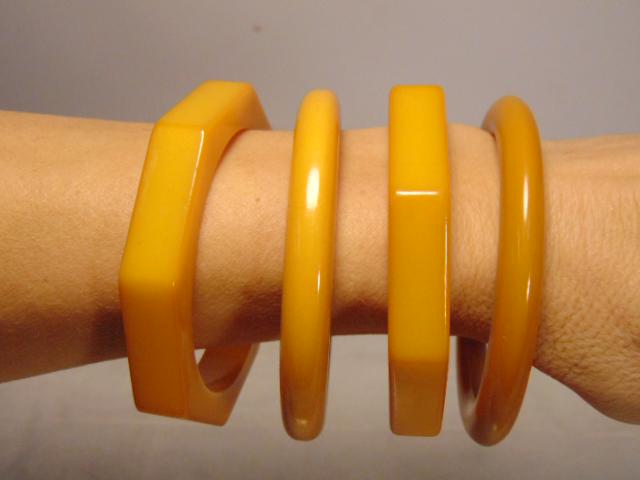 Bakelite Jewelry (4) vintage bracelets, butterscotch (1 of 6)