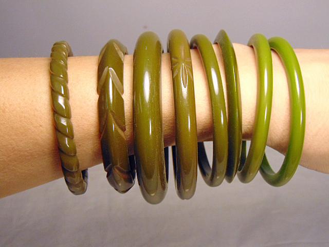 Bakelite Jewelry (8) vintage bracelets, carved, twist: Bakelite Jewelry (8) vintage bracelets, carved twist, floral carved, apple green, one owner estate. all tested bakelite