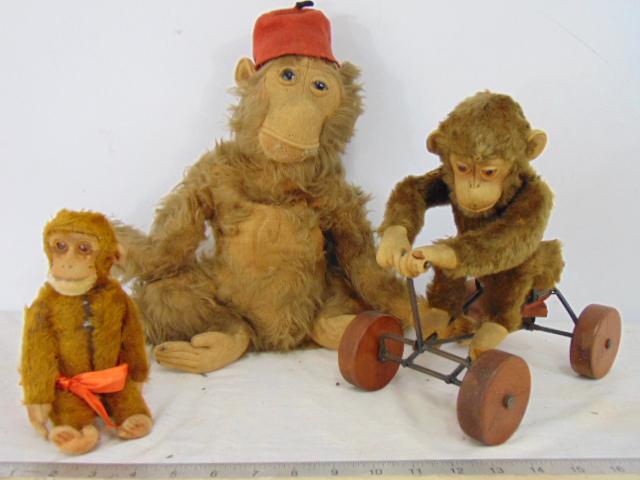 Toy monkey lot, Steiff monkey on cart, stuffed monkey & (1 of 7)