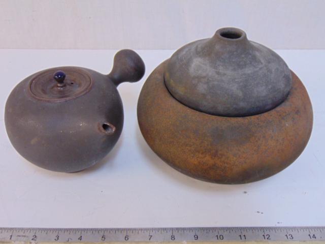 Studio Pottery teapot & vase, small teapot with side handle & lid & vase with open lid (hole in (1 of 9)