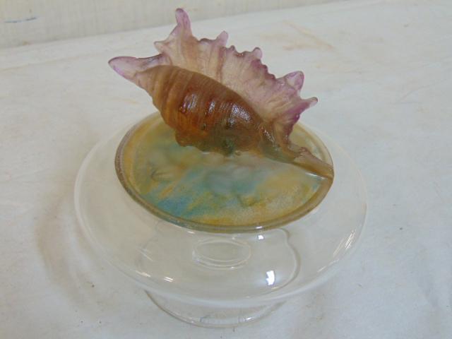 Daum France art glass bowl with sea shell lid, footed clear crystal bowl with frosted purple to: Daum France art glass bowl with sea shell lid, footed clear crystal bowl with frosted purple to amber sea shell, conch shaped lid, good condition, no chips, cracks, 5.75" in diameter, height is 5"