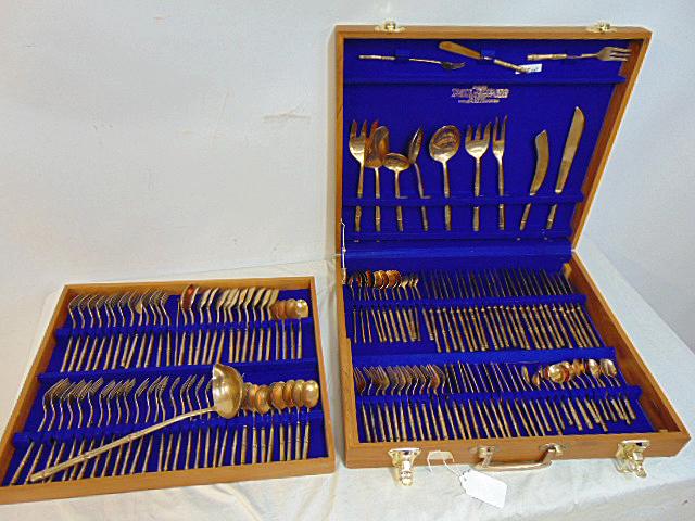 Large set of nickel bronze flatware, Bangkok, Thailand, in wood case, two blue velvet lined trays,: Large set of nickel bronze flatware, Bangkok, Thailand, in wood case, two blue velvet lined trays, large set, service for 12,