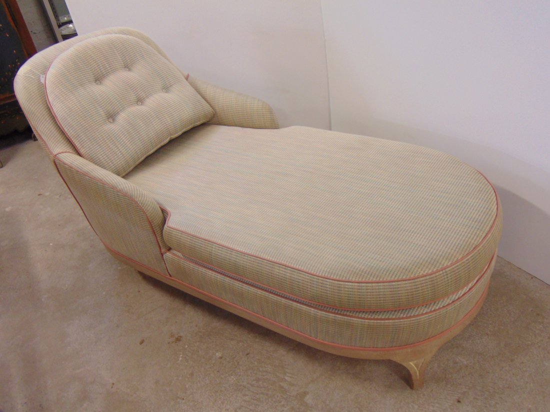 Fainting couch, chaise lounge, contemporary design in light colors, 64" long, 27" wide, clean.: Fainting couch, chaise lounge, contemporary design in light colors, 64" long, 27" wide, clean.