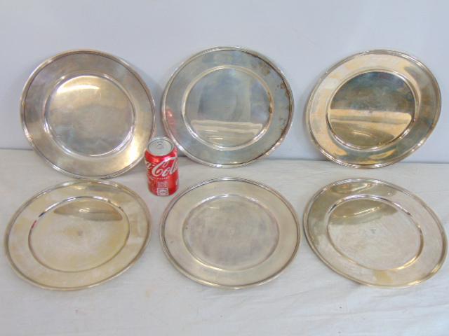 Set of 6 Tiffany sterling silver service plates, 11" in diameter, monogram initial "W", 121 troy. (1 of 4)
