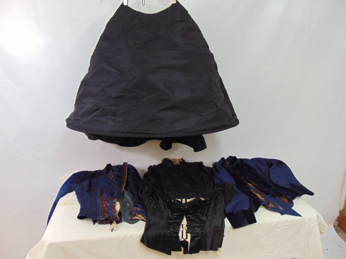 Antique Victorian lot of 3 jackets & 1 black lace & beaded bodice top & black mourning hoop,  2 smal (1 of 14)