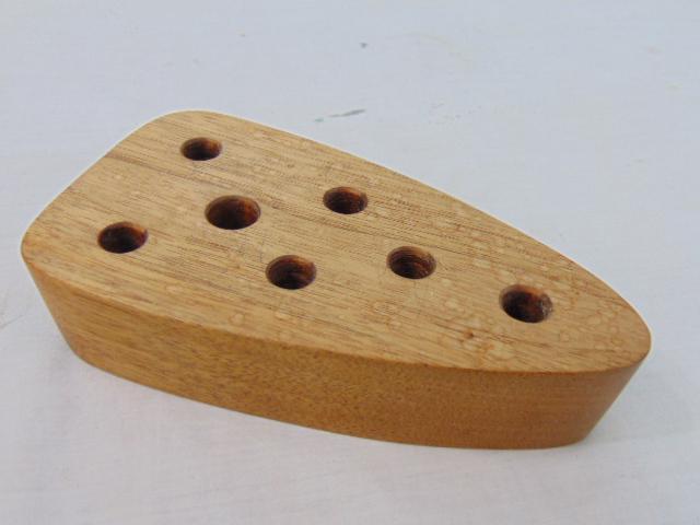 Wood pen holder by Mira Nakashima, dated 11-30-01, 6 5/8" long, 3.5" wide, height is 1.5": Wood pen holder by Mira Nakashima, dated 11-30-01, 6 5/8" long, 3.5" wide, height is 1.5"