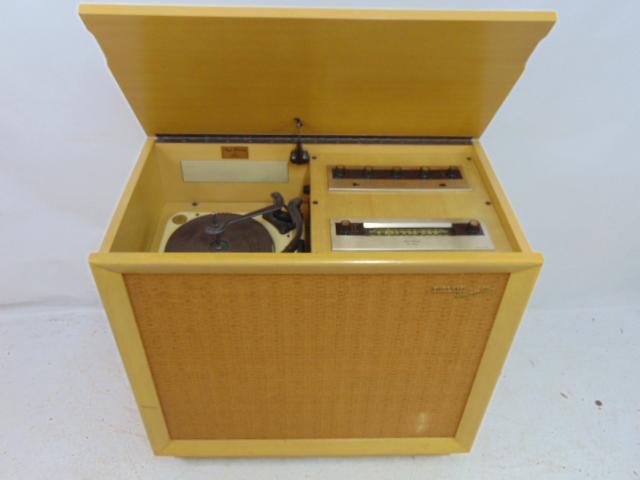 Pilot Hi-Fi Ensemble vintage sound system, PT-1035A, radio cabinet, includes amp model AA 903B,: Pilot Hi-Fi Ensemble vintage sound system, PT-1035A, radio cabinet, includes amp model AA 903B, receiver model FA-540, record player model RC121/4D, in blond cabinet with lift top access, cabinet is 3