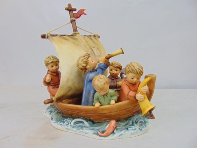 Large commemorative Hummel, "Land in Sight", by W. Goebel Porzellanfabrik, in original box: Large commemorative Hummel, "Land in Sight", by W. Goebel Porzellanfabrik, in original box