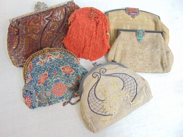 (6) Antique/Vintage purses Art Deco marcasite & other to include "coral" beaded purse w/ gold tone: (6) Antique/Vintage purses Art Deco marcasite & other to include "coral" beaded purse w/ gold tone frame & chain as is; silk/satin embroidered purse w/ s/p frame & chain; two wonderful Art Deco Marcas