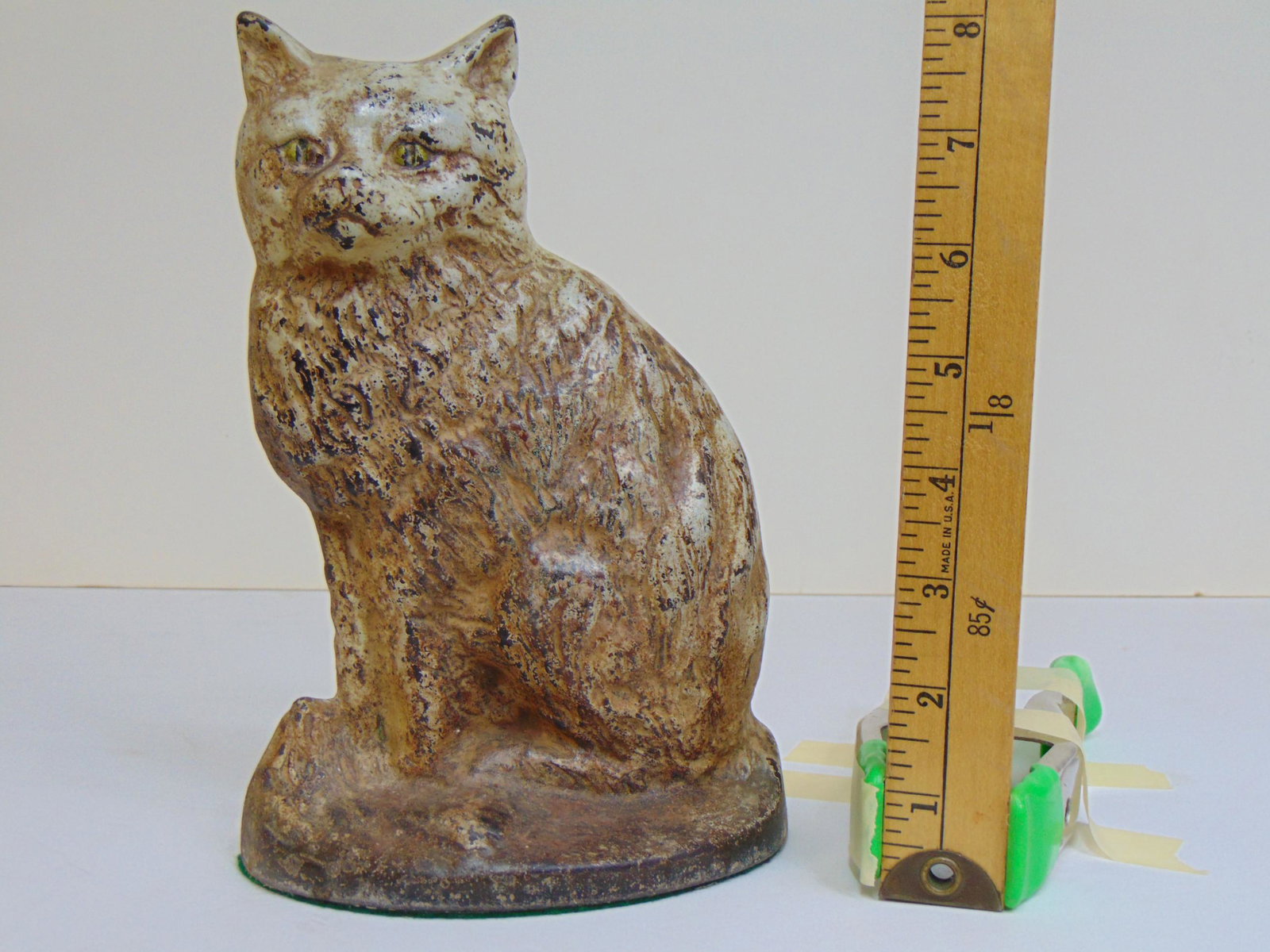 Cast iron Cat doorstop, seated cat, original paint, 5.5" wide, height is 8 3/8" (1 of 3)