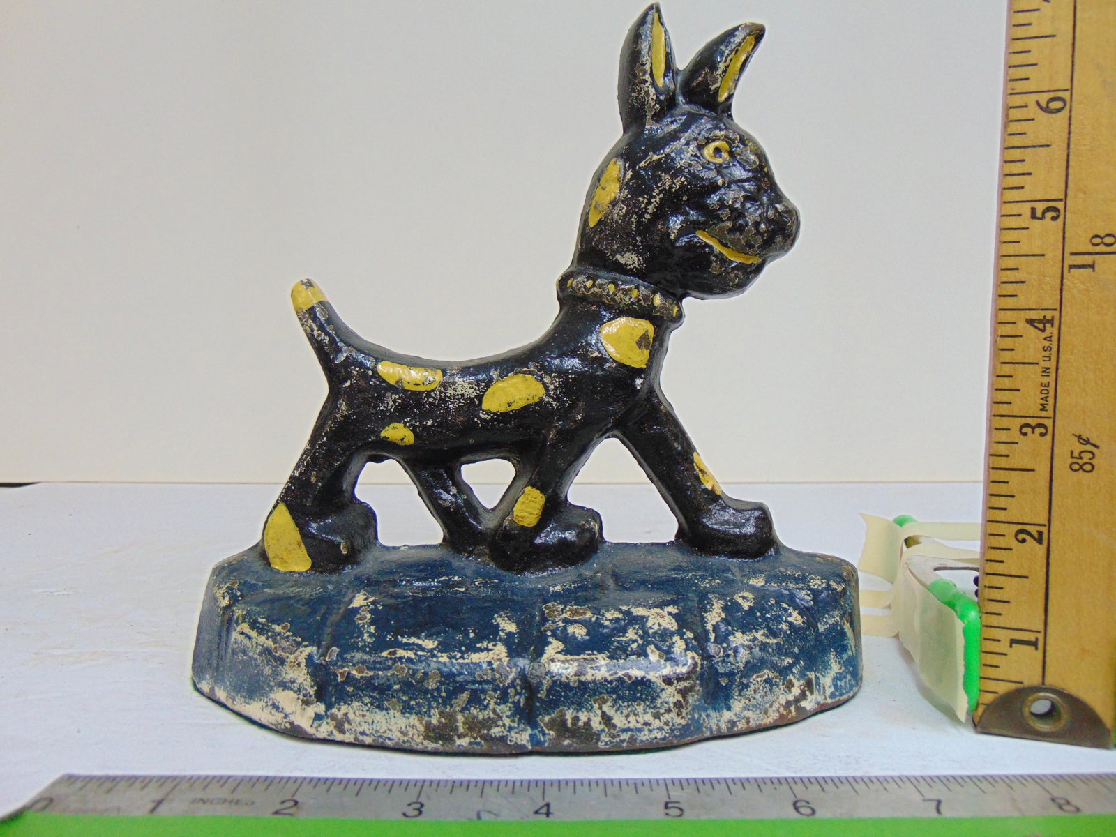 Cast iron dog doorstop by Taylor Cook, copyright 1930, black dog with yellow spots, (repainted), 7 (1 of 5)