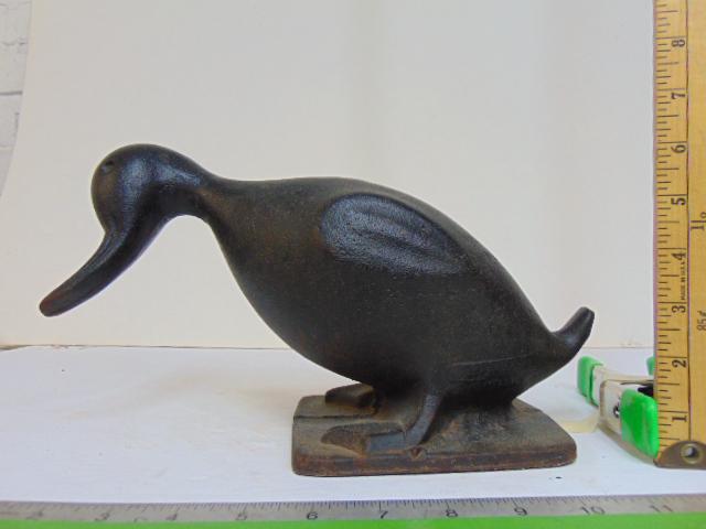 Sold iron duck doorstop, copyright...name illegible, height is 6.75" (1 of 5)