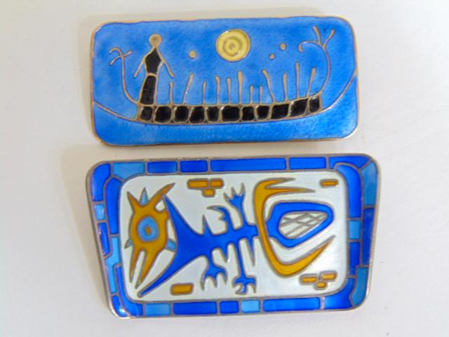 Jewelry. (2) pins Nora Gulbrandsen (1894- 1978) for David Andersen "Rock Carving" pin sterling 2 (1 of 4)